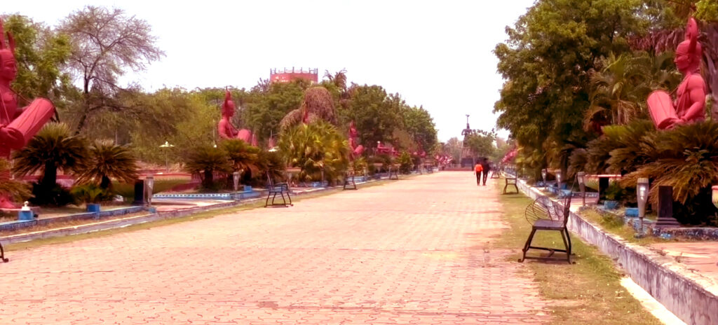 Raipur me ghumne layak jagah